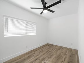 6025 Bellflower, Lakewood CA 90713