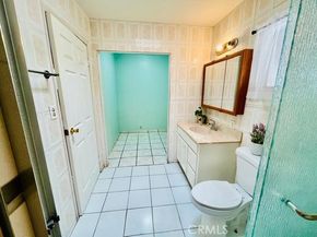 12022 207th, Lakewood CA 90715