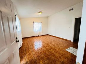 12022 207th, Lakewood CA 90715