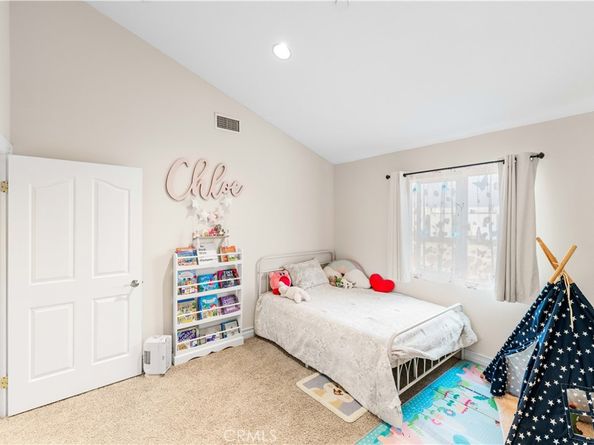 939 Via Camino 7, Wilmington CA 90744