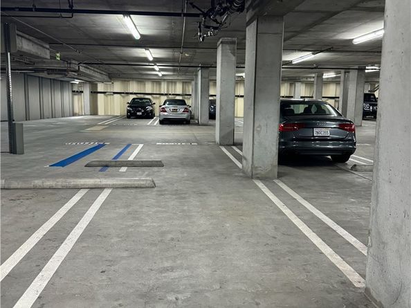 1155 South Grand Avenue 2105, Los Angeles CA 90015