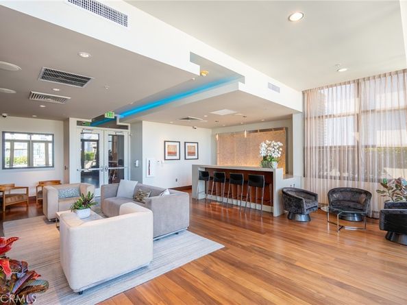 1155 South Grand Avenue 2105, Los Angeles CA 90015