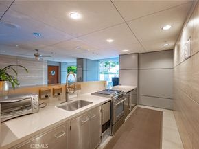 1155 South Grand Avenue 2105, Los Angeles CA 90015