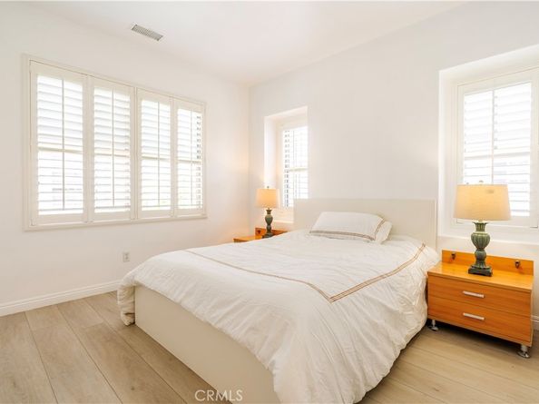 320 Bronze, Irvine CA 92618