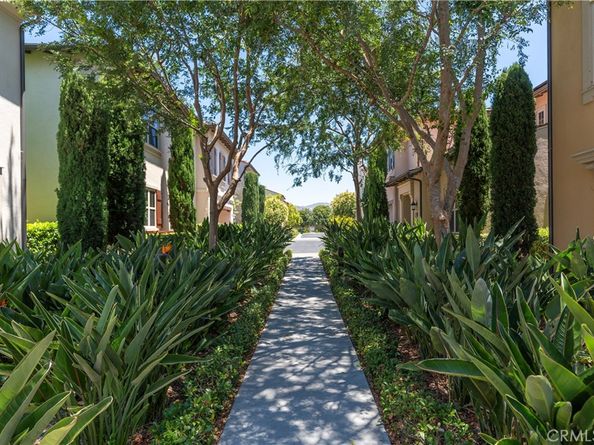 320 Bronze, Irvine CA 92618