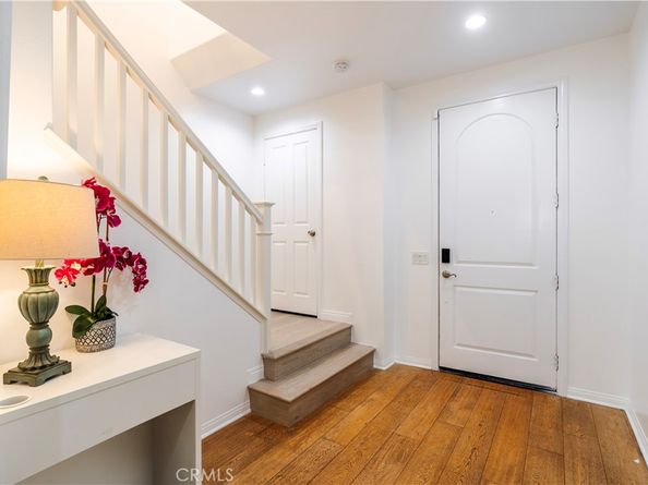 320 Bronze, Irvine CA 92618