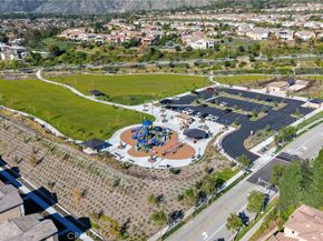 827 E Promenade E, Azusa CA 91702