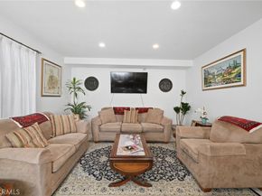 7857 Embry, San Diego CA 92126