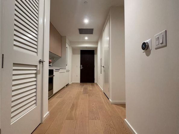 877 Francisco 1123, Los Angeles CA 90017