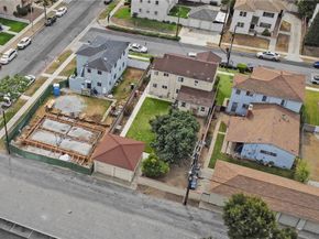 2035 W 102nd Street, Los Angeles CA 90047