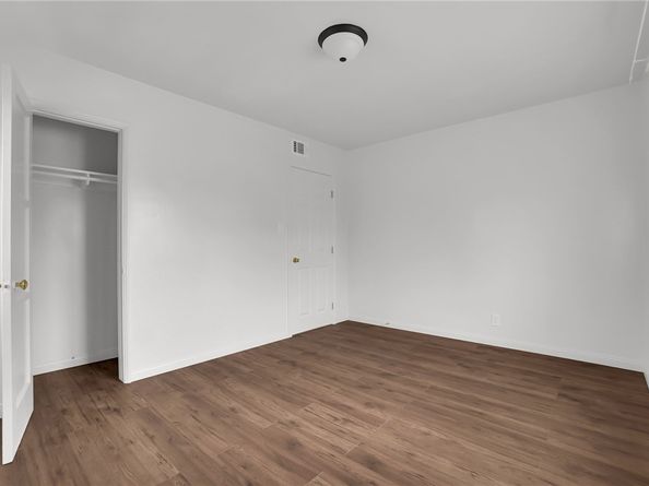 2035 W 102nd Street, Los Angeles CA 90047