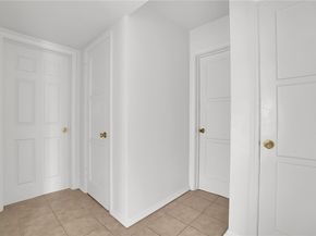 2035 W 102nd Street, Los Angeles CA 90047