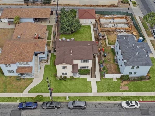 2035 W 102nd Street, Los Angeles CA 90047