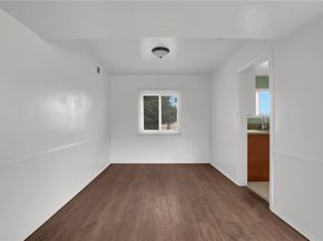 2035 W 102nd Street, Los Angeles CA 90047