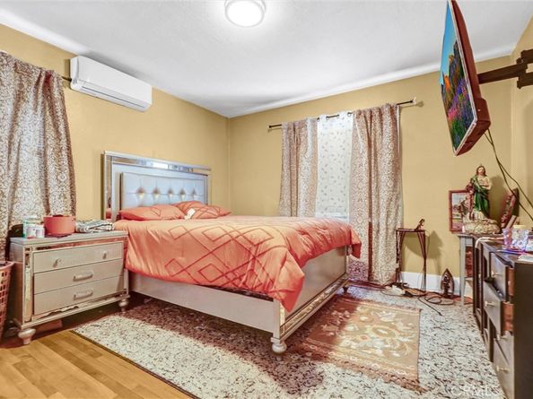 833 S Lemon Street, Anaheim CA 92805