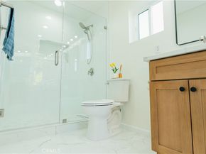 175 E Villa, Pasadena CA 91103