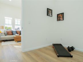 175 E Villa, Pasadena CA 91103