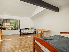 33 Northwoods Lane, La Crescenta CA 91214