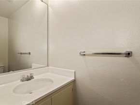 33 Northwoods Lane, La Crescenta CA 91214