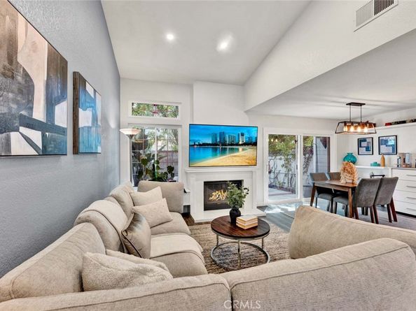 2342 Aspen Street, Tustin CA 92782
