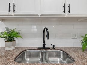 5435 Smiley Drive, Los Angeles CA 90016