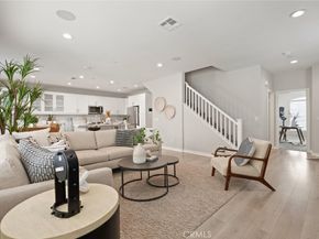 250 W Ridgewood, Long Beach CA 90805