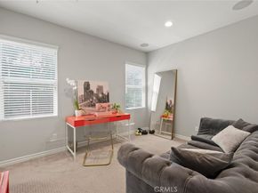 250 W Ridgewood, Long Beach CA 90805