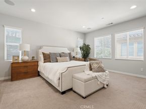 250 W Ridgewood, Long Beach CA 90805