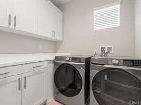 250 W Ridgewood, Long Beach CA 90805