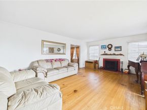 1331 E Marshall, Long Beach CA 90807