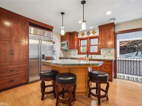 112 Santa Ana Avenue, Long Beach CA 90803