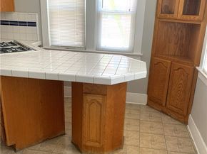 246 Newport, Long Beach CA 90803