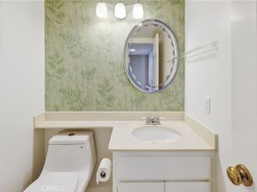 512 S Hollydale, Anaheim CA 92808