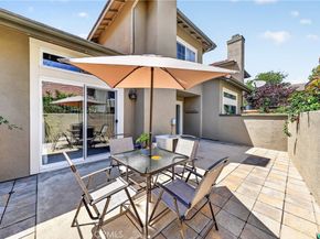 512 S Hollydale, Anaheim CA 92808