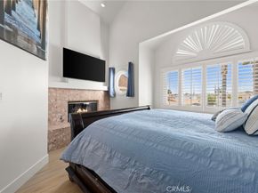 1014 England Street, Huntington Beach CA 92648