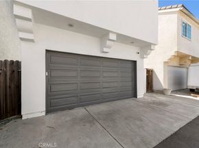 1014 England Street, Huntington Beach CA 92648