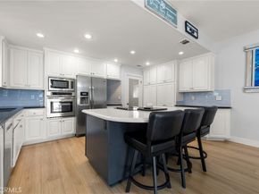 1014 England Street, Huntington Beach CA 92648