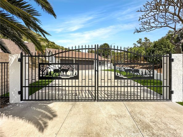 5519 E Avenida Palmar, Orange CA 92869