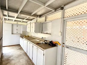 22433 Island, Carson CA 90745