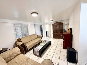 22433 Island, Carson CA 90745