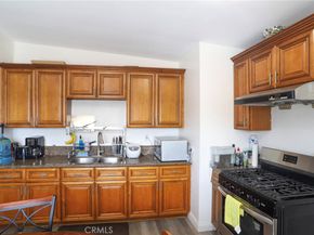 2005 Redding, Rosemead CA 91770