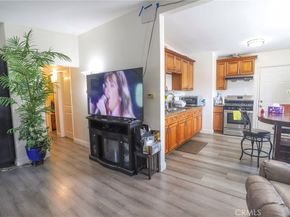 2005 Redding, Rosemead CA 91770