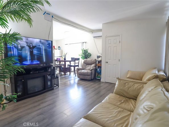 2005 Redding, Rosemead CA 91770