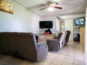 5825 N Orangecrest, Azusa CA 91702