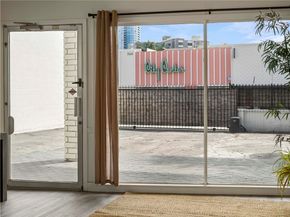 555 E 3rd, Long Beach CA 90802