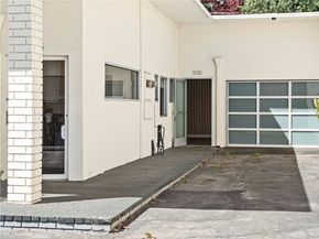 555 E 3rd, Long Beach CA 90802