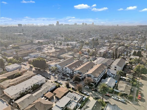 1061 Dawson, Long Beach CA 90804