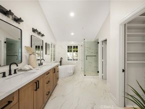 10412 Boca Canyon, Santa Ana CA 92705