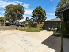 2110 President, Costa Mesa CA 92627