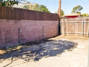 6449 Lemon Avenue, Long Beach CA 90805